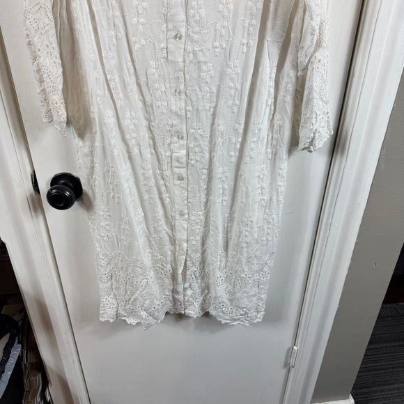 Melissa Odabash White Embroidered Button-Front Tunic Dress | Size M - Picture 4 of 10